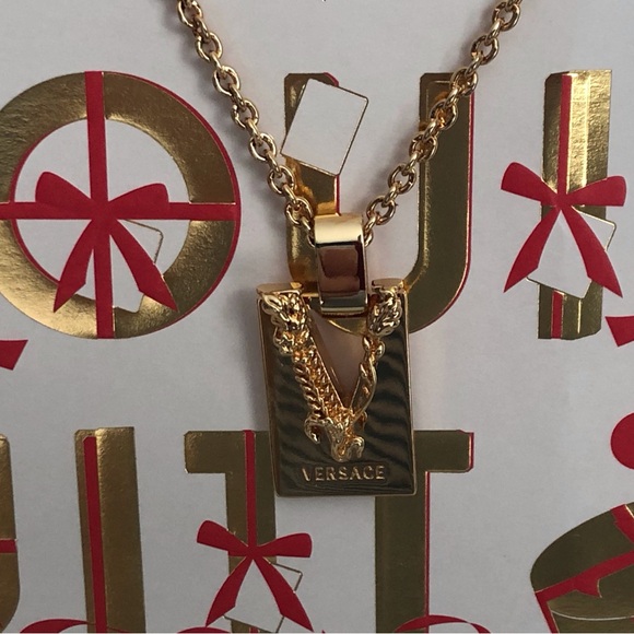 BNWT VERSACE PENDANT - Picture 12 of 16
